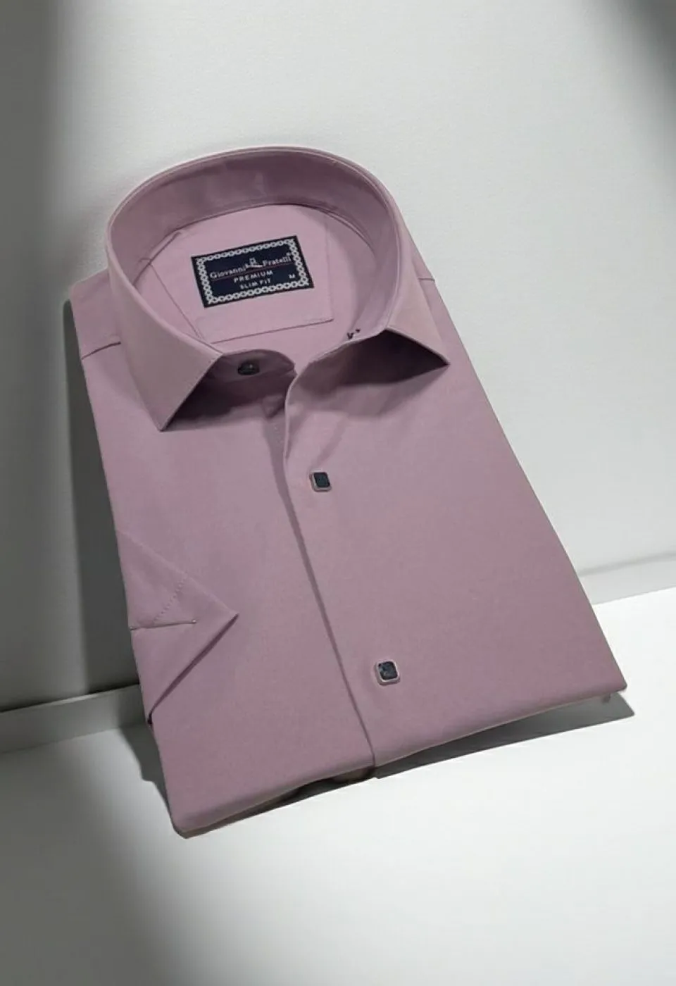 Slim Fit Kısa Kol Düz Renk Saten Erkek Gömlek 3GMK323031018 Slim Fit Kısa Kol Düz Renk Saten Erkek Gömlek 3GMK323031018