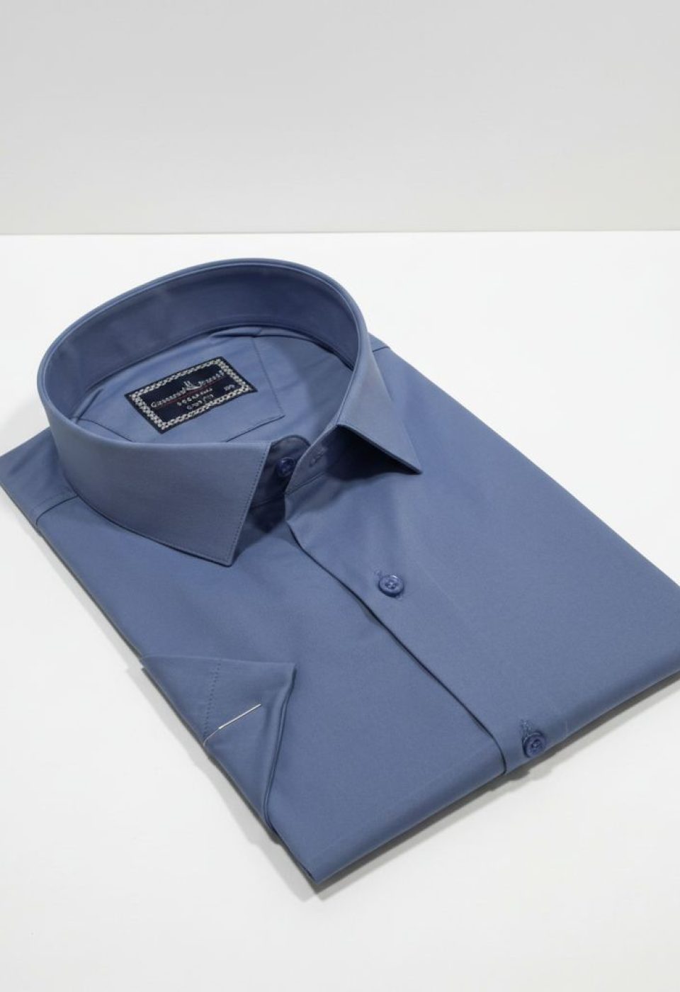 Büyük Beden Slim Fit Kısa Kol Düz Renk Erkek Gömlek 4GMK313036008 Büyük Beden Slim Fit Kısa Kol Düz Renk Erkek Gömlek 4GMK313036008