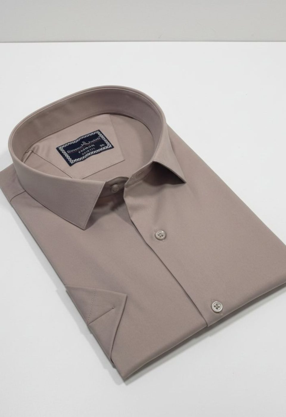 Büyük Beden Slim Fit Kısa Kol Düz Renk Erkek Gömlek 4GMK313036014 Büyük Beden Slim Fit Kısa Kol Düz Renk Erkek Gömlek 4GMK313036014