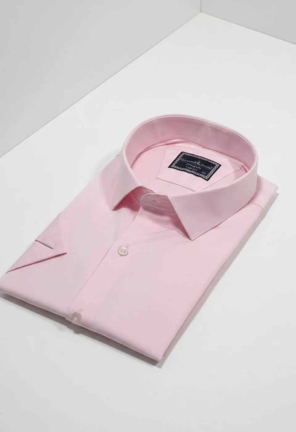Büyük Beden Slim Fit Kısa Kol Düz Renk Erkek Gömlek 4GMK313036017 Büyük Beden Slim Fit Kısa Kol Düz Renk Erkek Gömlek 4GMK313036017