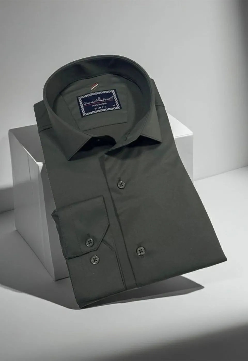 Slim Fit Uzun Kol Düz Renk Rubi Saten Erkek Gömlek 3GMK324201007