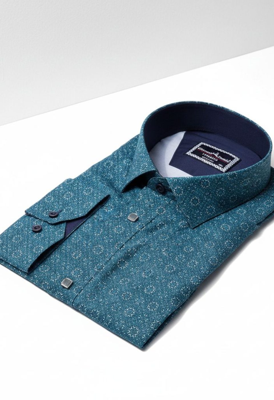 Büyük Beden Slim Fit Uzun Kol Desenli Dijital Baskılı Erkek Gömlek 4GMK316001005 Büyük Beden Slim Fit Uzun Kol Desenli Dijital Baskılı Erkek Gömlek 4GMK316001005