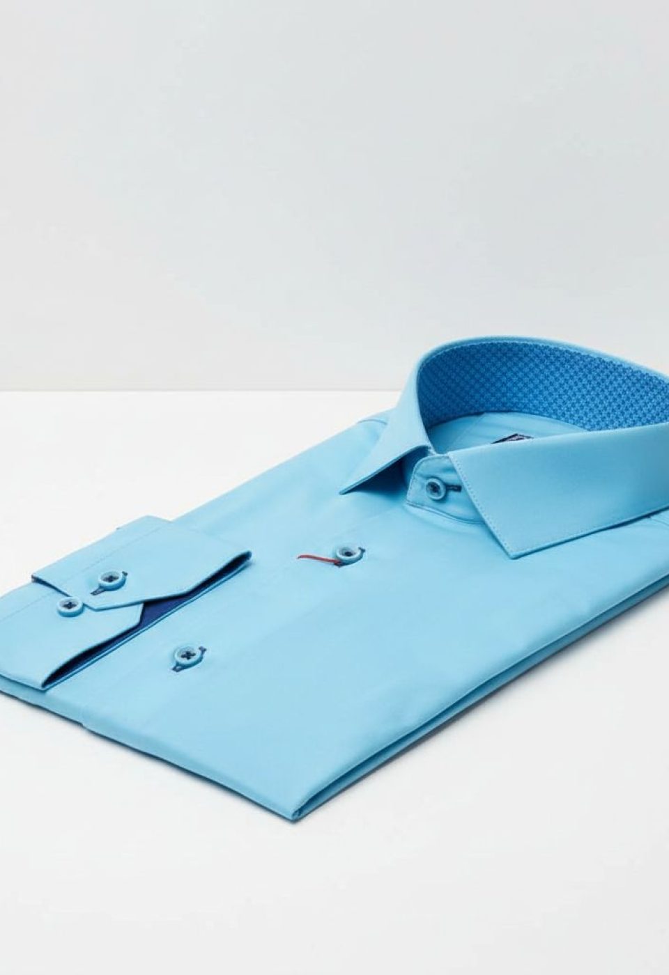 Slim Fit Uzun Kol Düz Renk Saten Erkek Gömlek 3GMK317090030 Slim Fit Uzun Kol Düz Renk Saten Erkek Gömlek 3GMK317090030