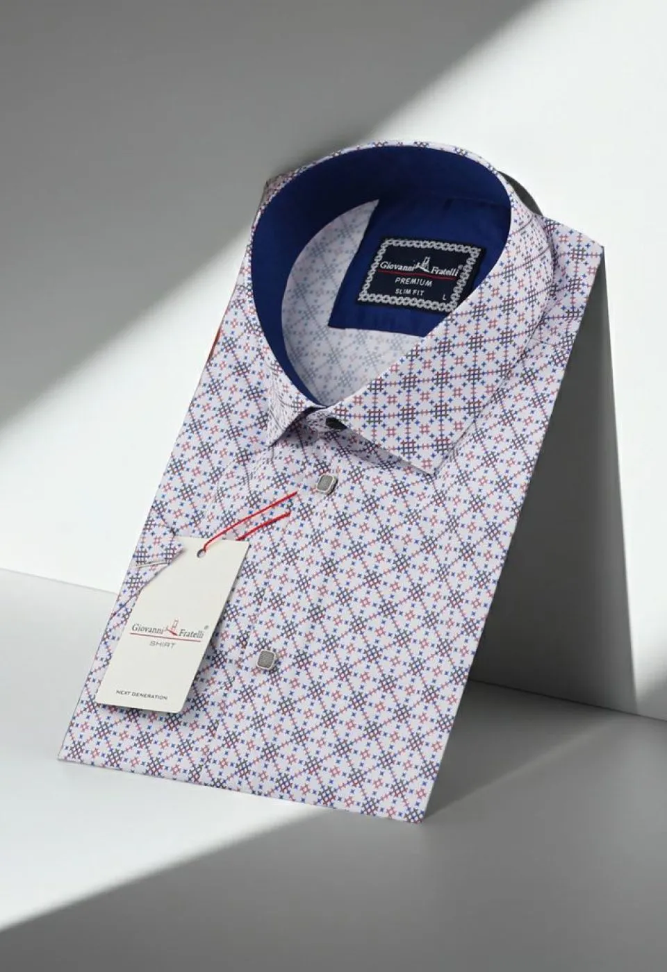 Slim Fit Kısa Kol Dijital Baskılı Desenli Erkek Gömlek 3GMK311101004