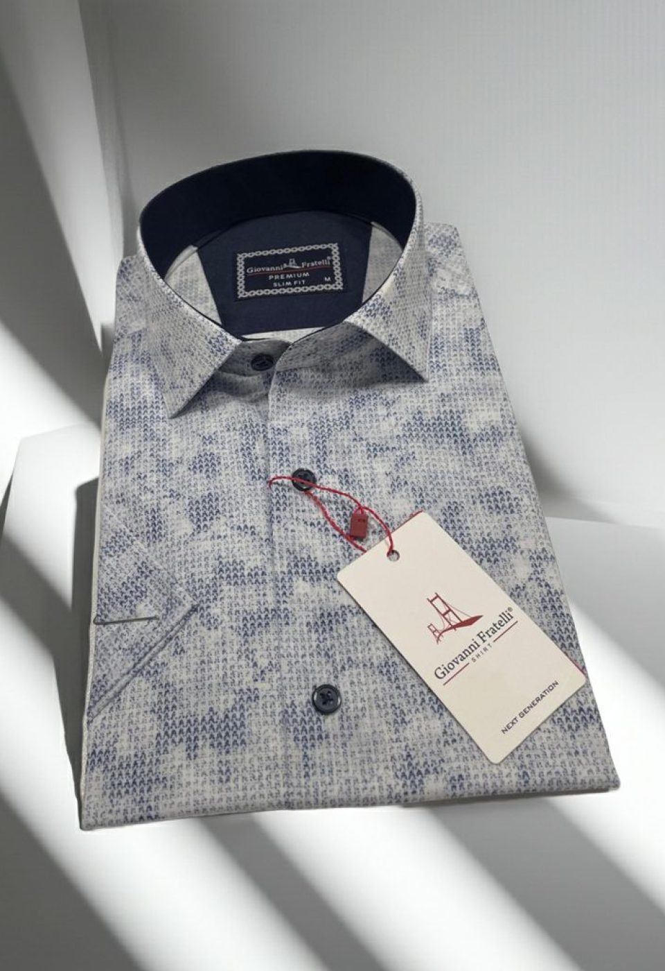 Slim Fit Kısa Kol Desenli Sıcak Baskı Erkek Gömlek 3GMK321150001