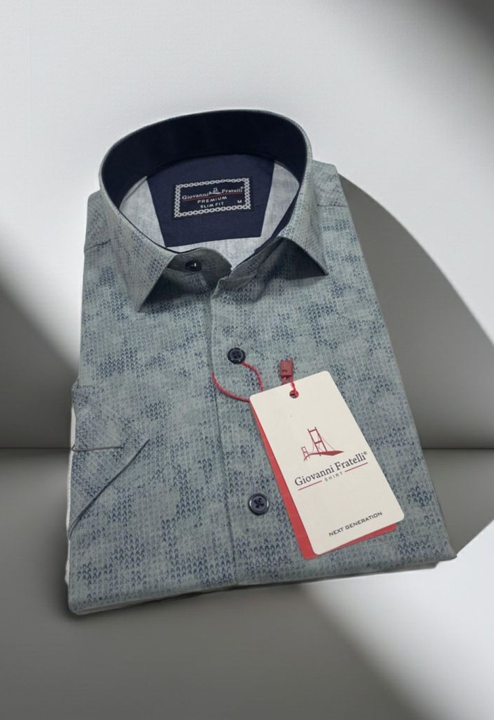 Slim Fit Kısa Kol Desenli Sıcak Baskı Erkek Gömlek 3GMK321150003
