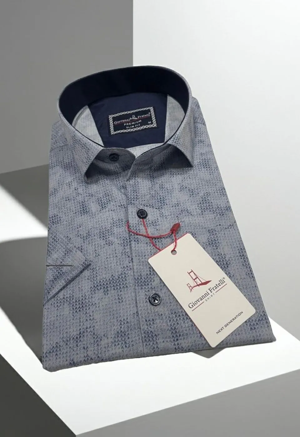 Slim Fit Kısa Kol Desenli Sıcak Baskı Erkek Gömlek 3GMK321150004