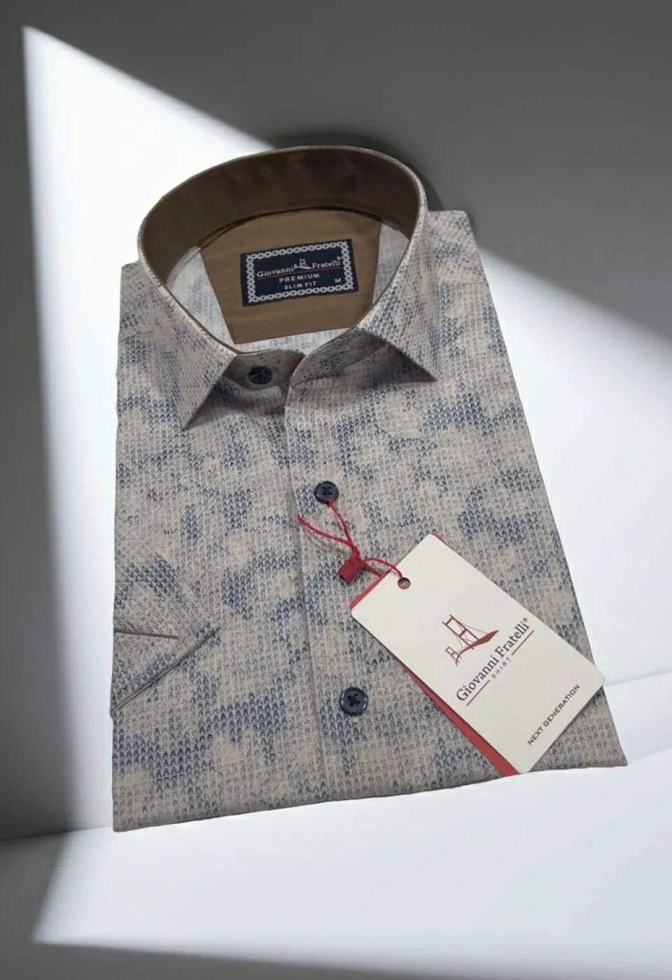 Slim Fit Kısa Kol Desenli Sıcak Baskı Erkek Gömlek 3GMK321150005
