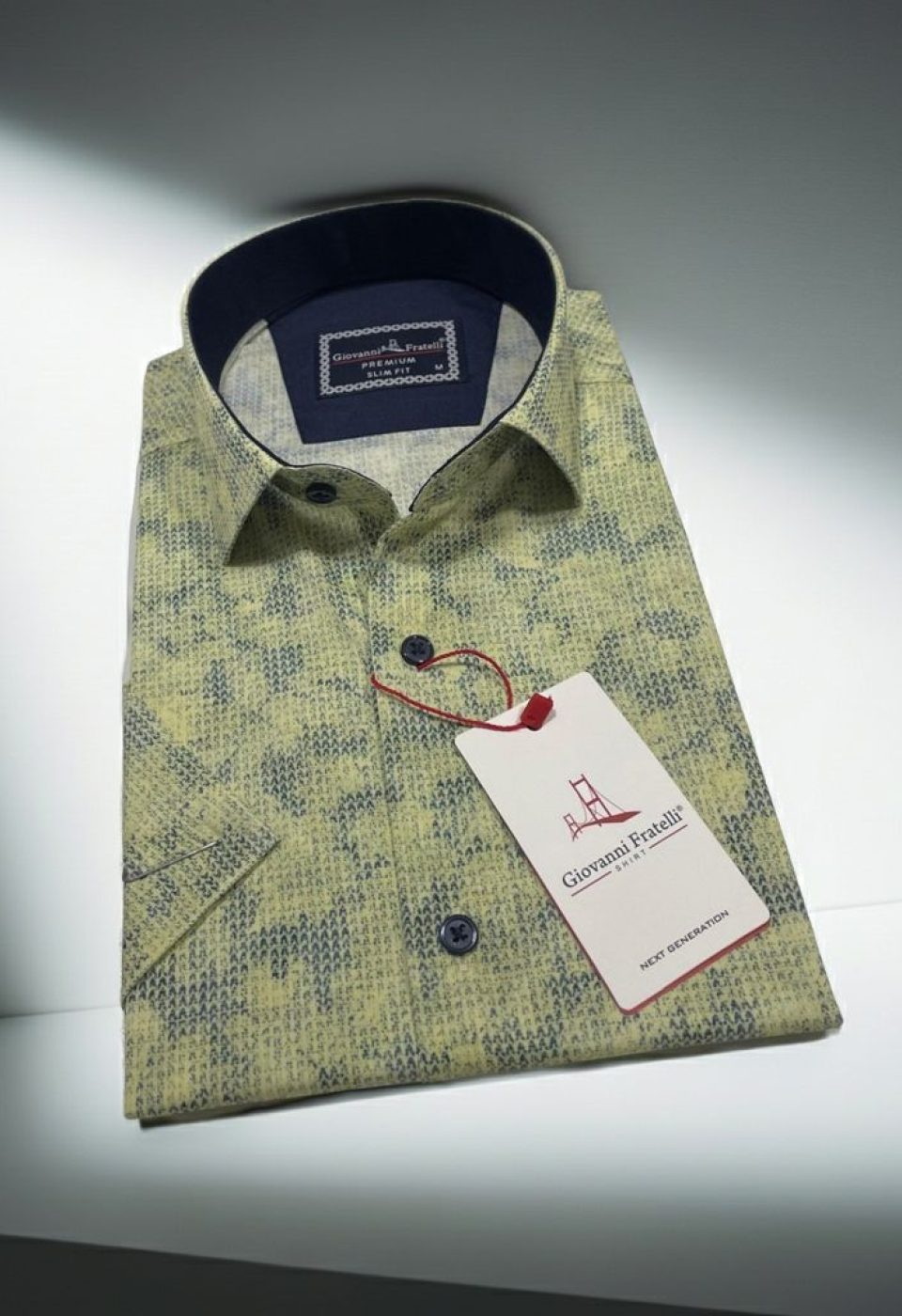 Slim Fit Kısa Kol Desenli Sıcak Baskı Erkek Gömlek 3GMK321150006 Slim Fit Kısa Kol Desenli Sıcak Baskı Erkek Gömlek 3GMK321150006