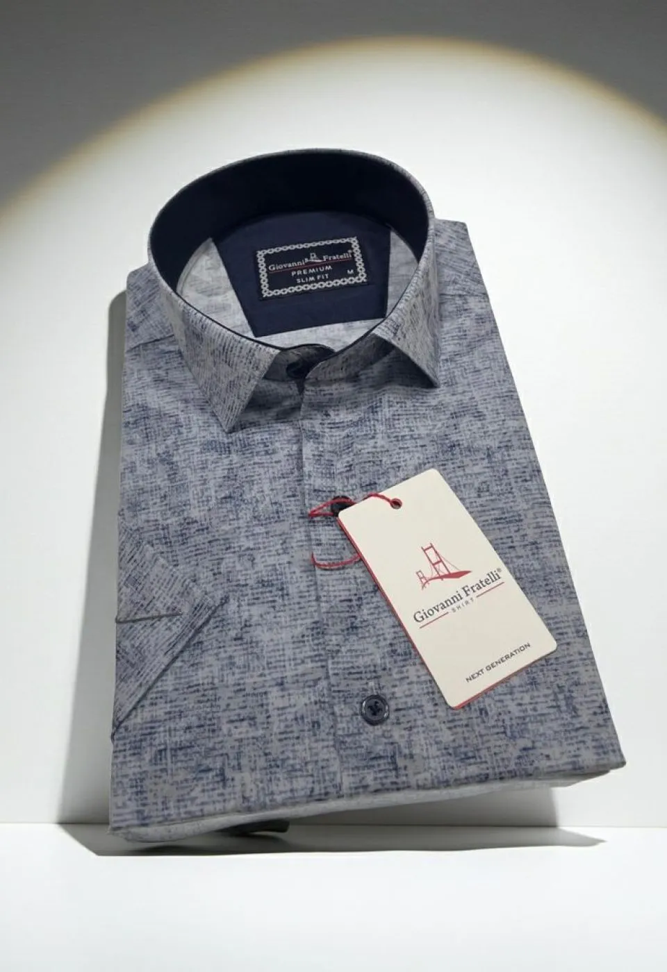 Slim Fit Kısa Kol Desenli Sıcak Baskı Erkek Gömlek 3GMK321152002