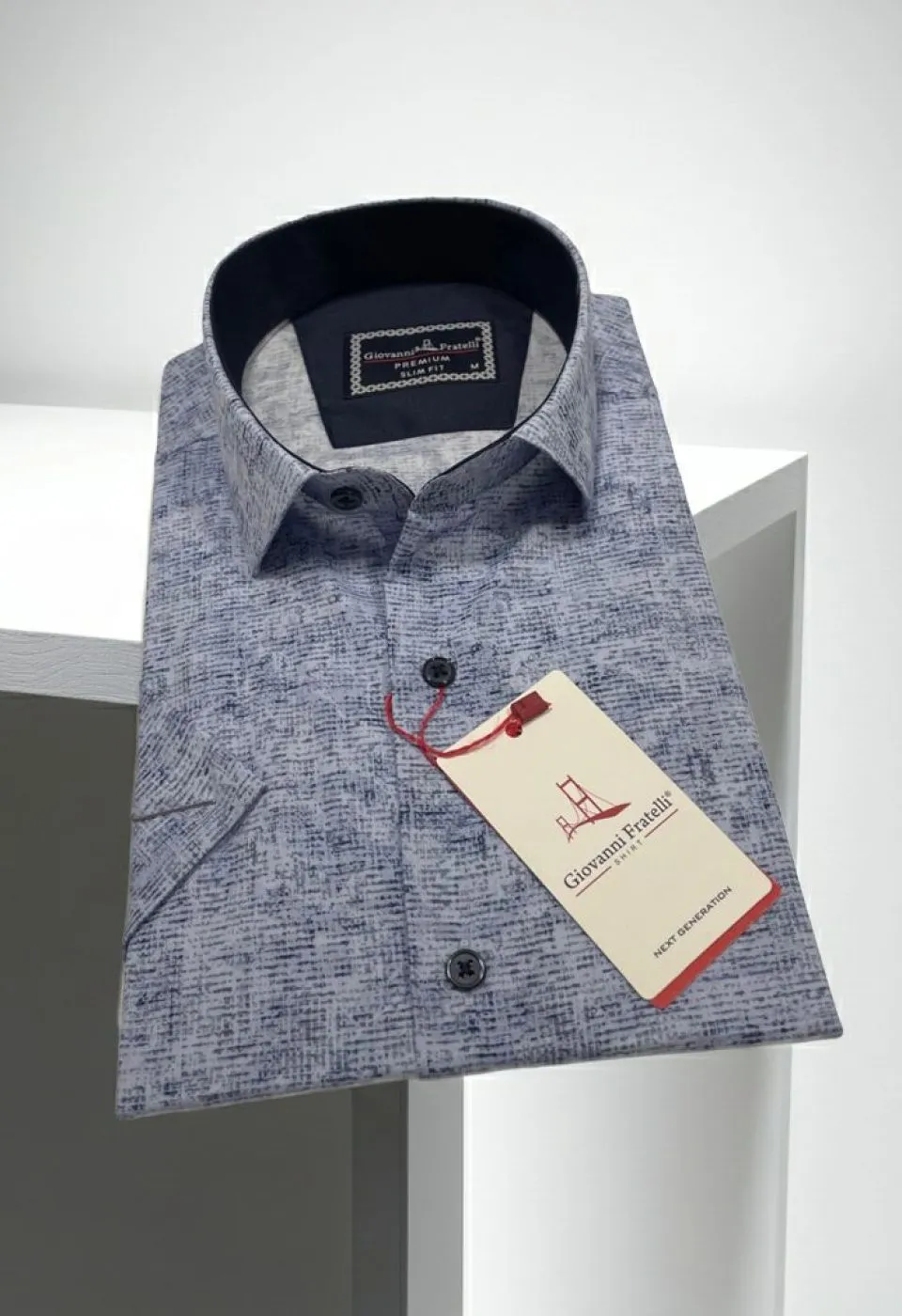Slim Fit Kısa Kol Desenli Sıcak Baskı Erkek Gömlek 3GMK321152003
