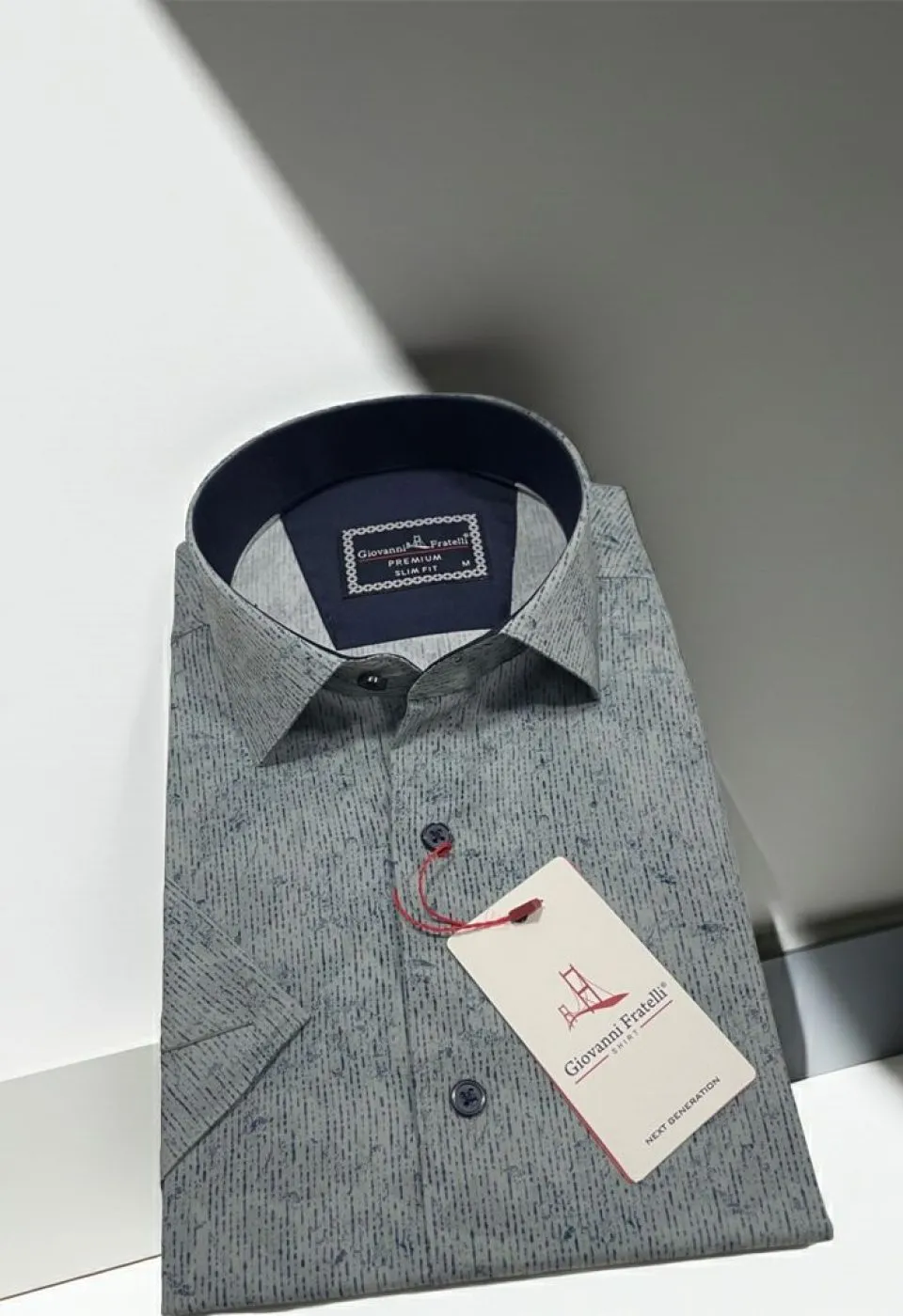 Slim Fit Kısa Kol Desenli Sıcak Baskı Erkek Gömlek 3GMK321154004