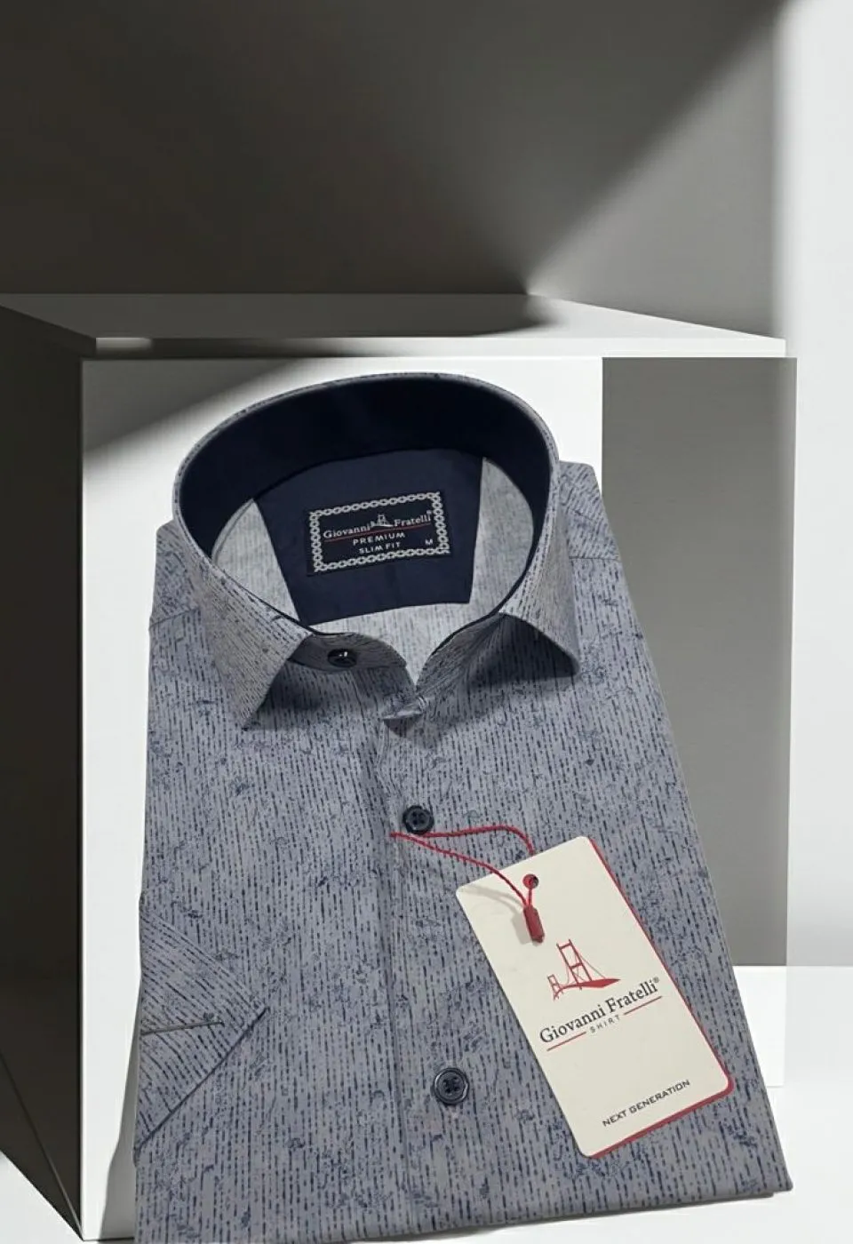 Slim Fit Kısa Kol Desenli Sıcak Baskı Erkek Gömlek 3GMK321154006