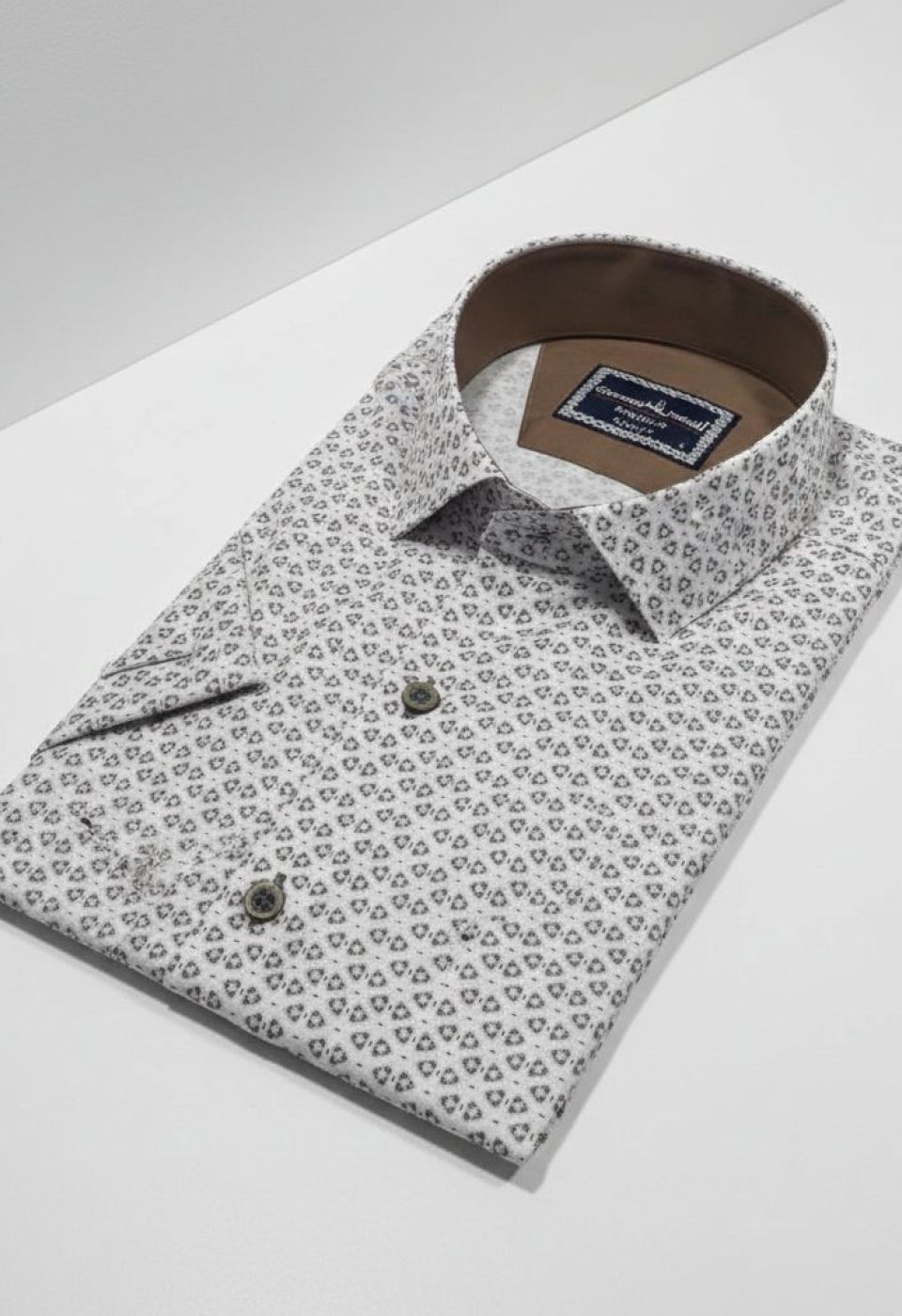 Slim Fit Kısa Kol Dijital Baskılı Desenli Erkek Gömlek 3GMK311501002