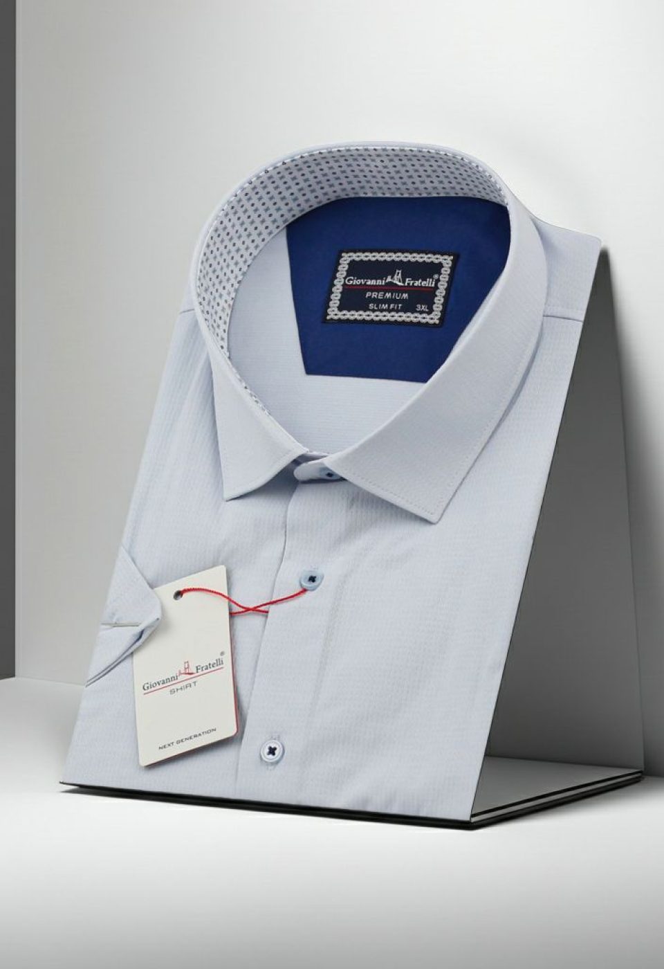 Büyük Beden Slim Fit Kısa Kol Desenli Armürlü Jakar Erkek Gömlek 4GMK311608003 Büyük Beden Slim Fit Kısa Kol Desenli Armürlü Jakar Erkek Gömlek 4GMK311608003