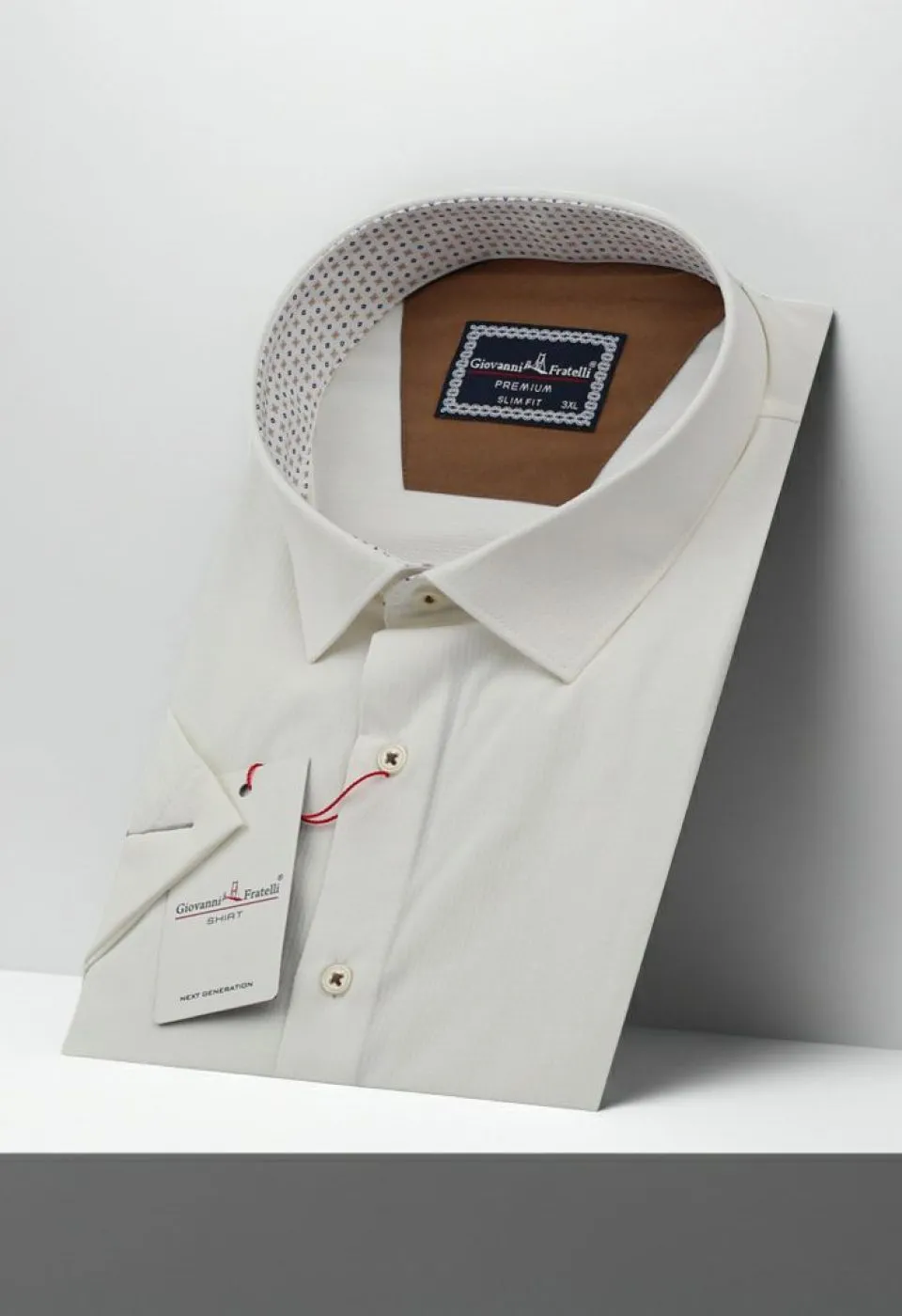 Büyük Beden Slim Fit Kısa Kol Desenli Armürlü Jakar Erkek Gömlek 4GMK311608005 Büyük Beden Slim Fit Kısa Kol Desenli Armürlü Jakar Erkek Gömlek 4GMK311608005